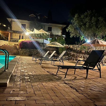 Domus Arco Romano Guest House Итри Экстерьер фото